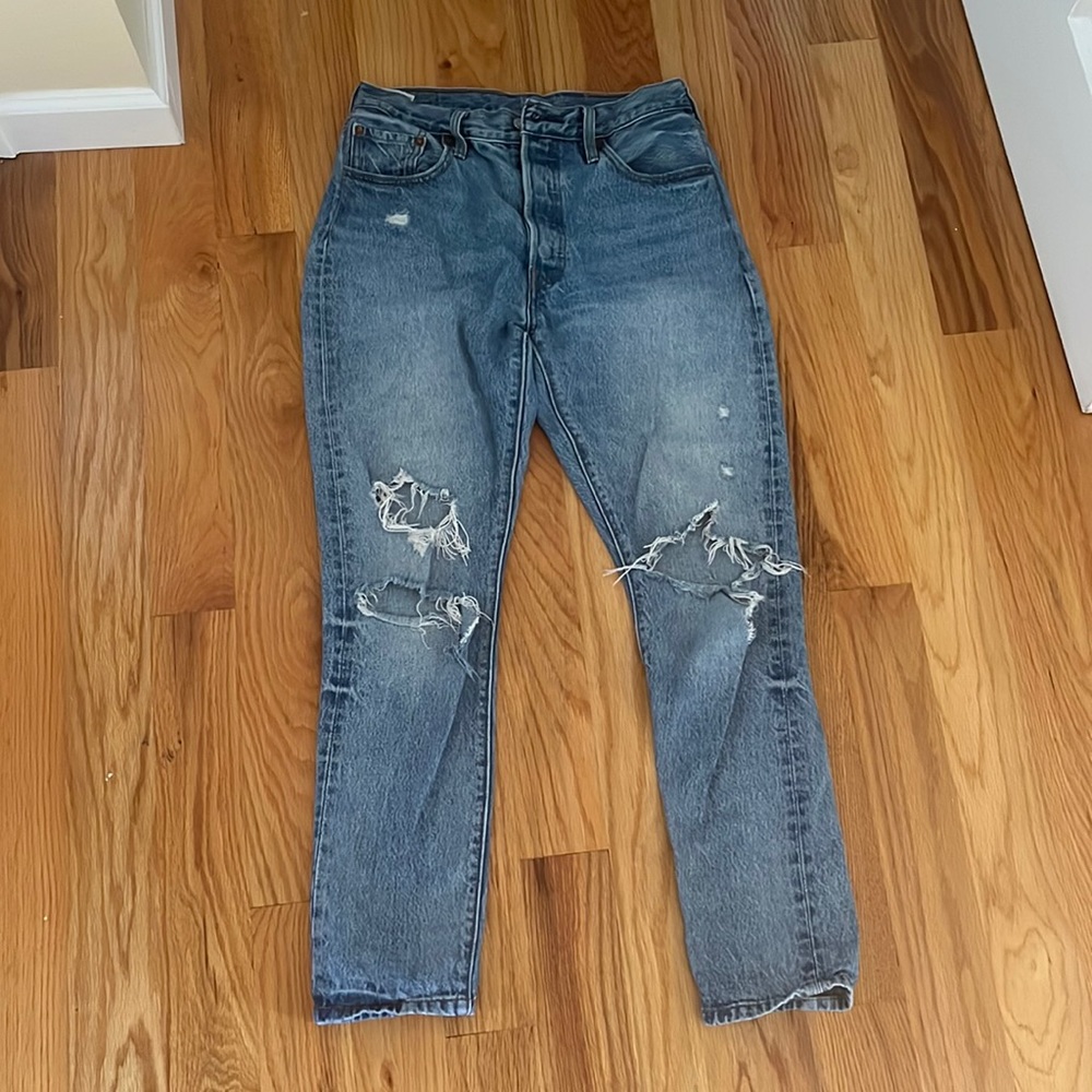 Levi high waisted straight leg 501 jeans